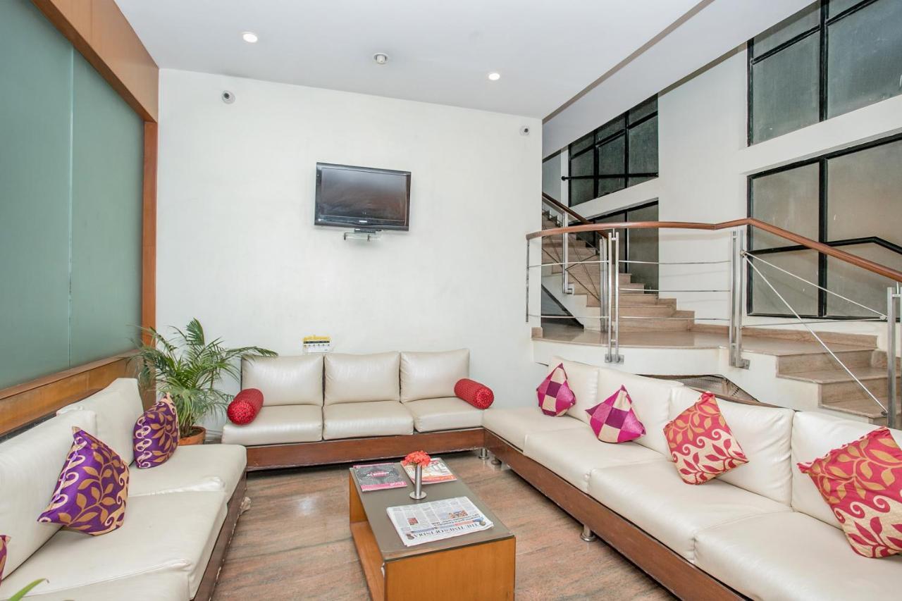 Super Hotel O Petunia Boutique Hotel Bangalore Dış mekan fotoğraf